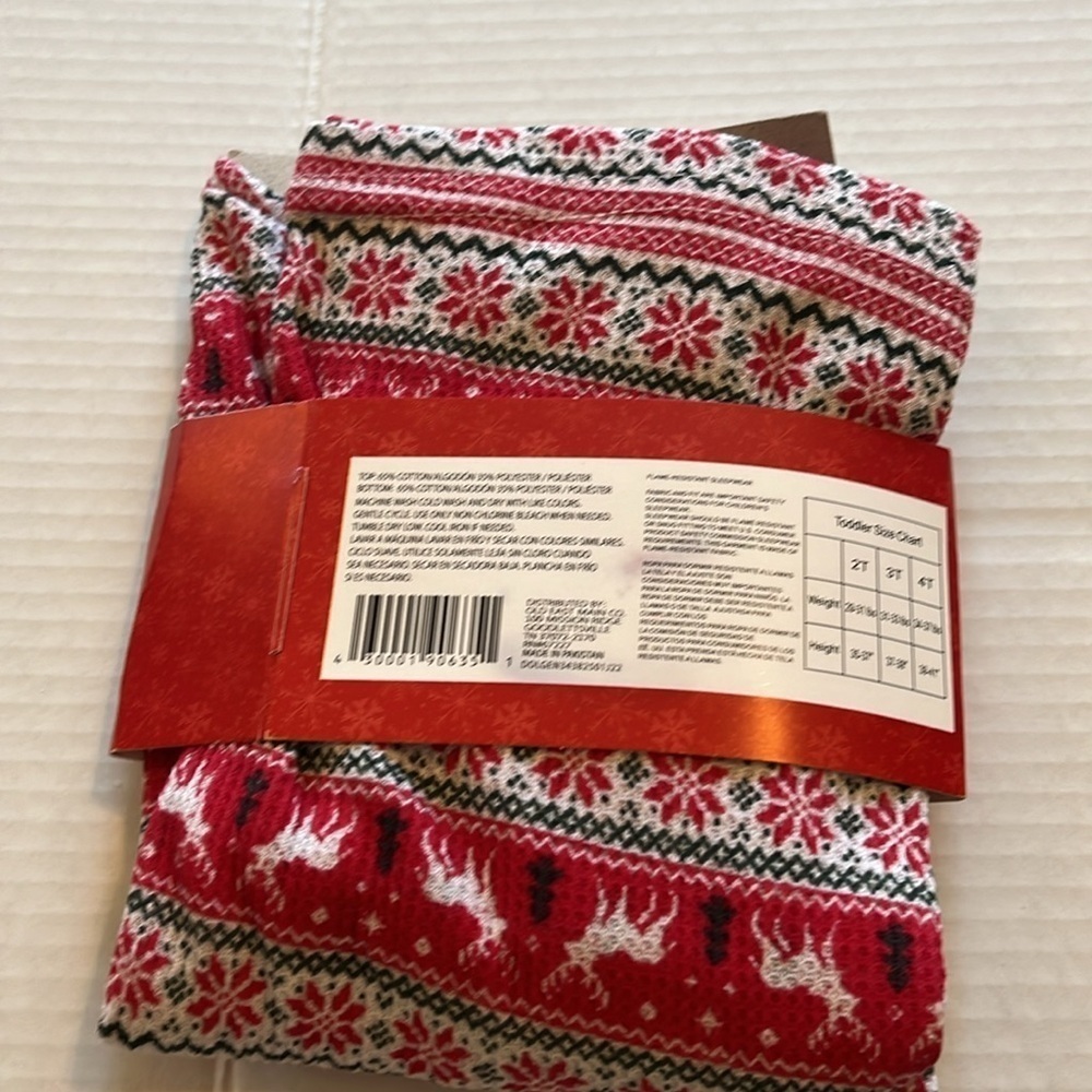 NWT-holiday style-swiggles-2T-2 piece long sleeve PJ set. Pajamas/sleepwear. - Picture 3 of 5